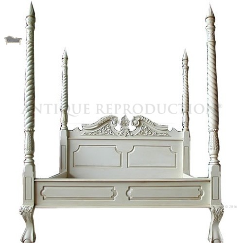 four-poster-bed-antique-white
