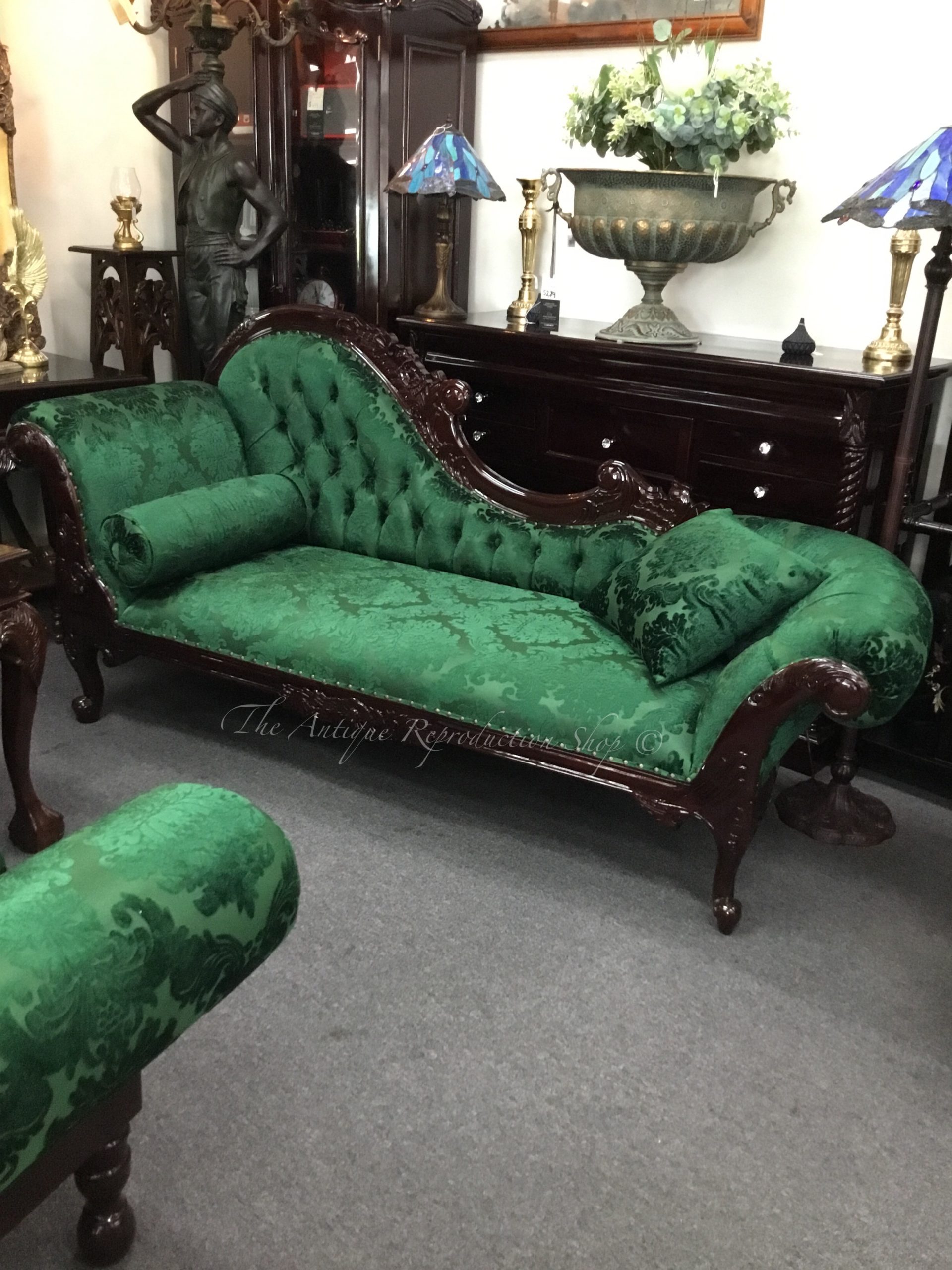 emerald green chaise lounge chair