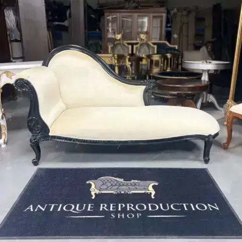 French Provincial Chaise Lounge - Single Ended