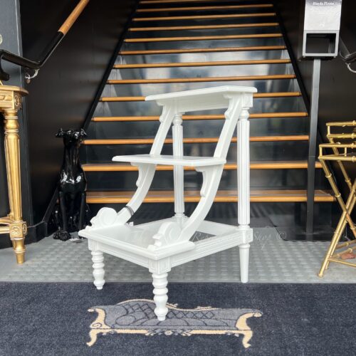 Provincial Library Steps 3 -  White