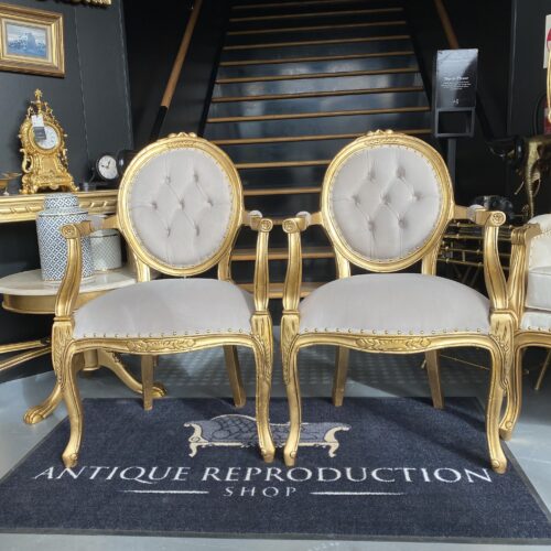 Queen Anne French Oval Arm Chair - Antique Gold Finish