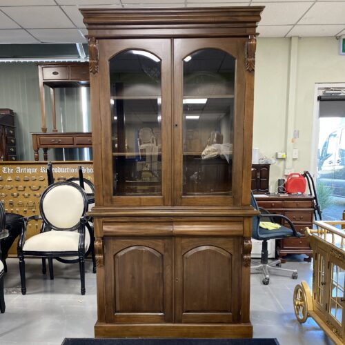 Victorian Bookcase 2 Door Display Cabinet - Medium Tea Brown